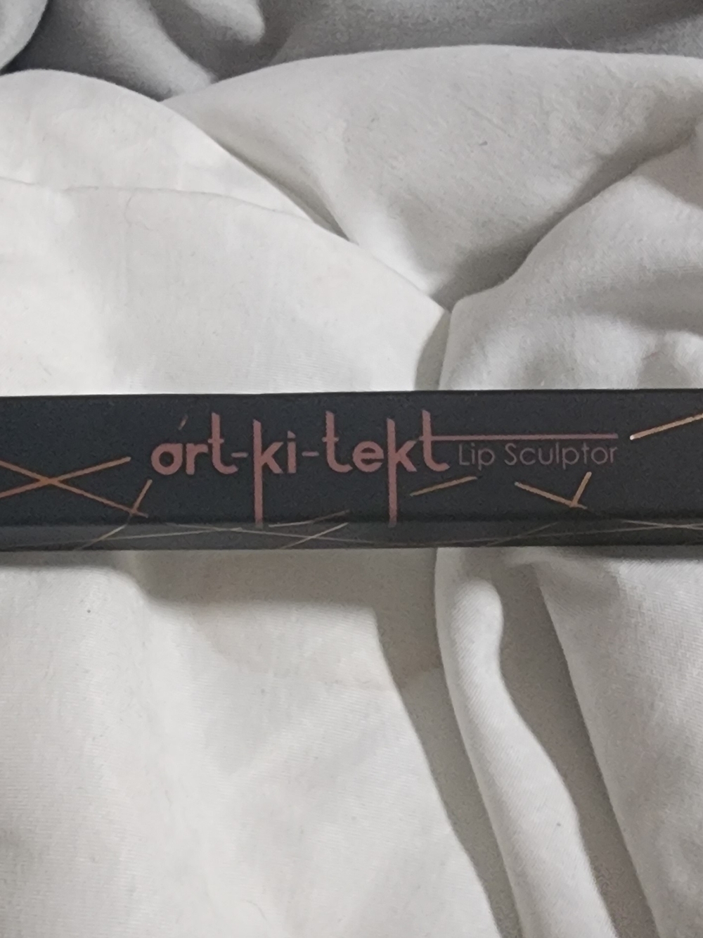 art·ki·tekt Lip Sculptor - Black Packaging with Rose Gold Text